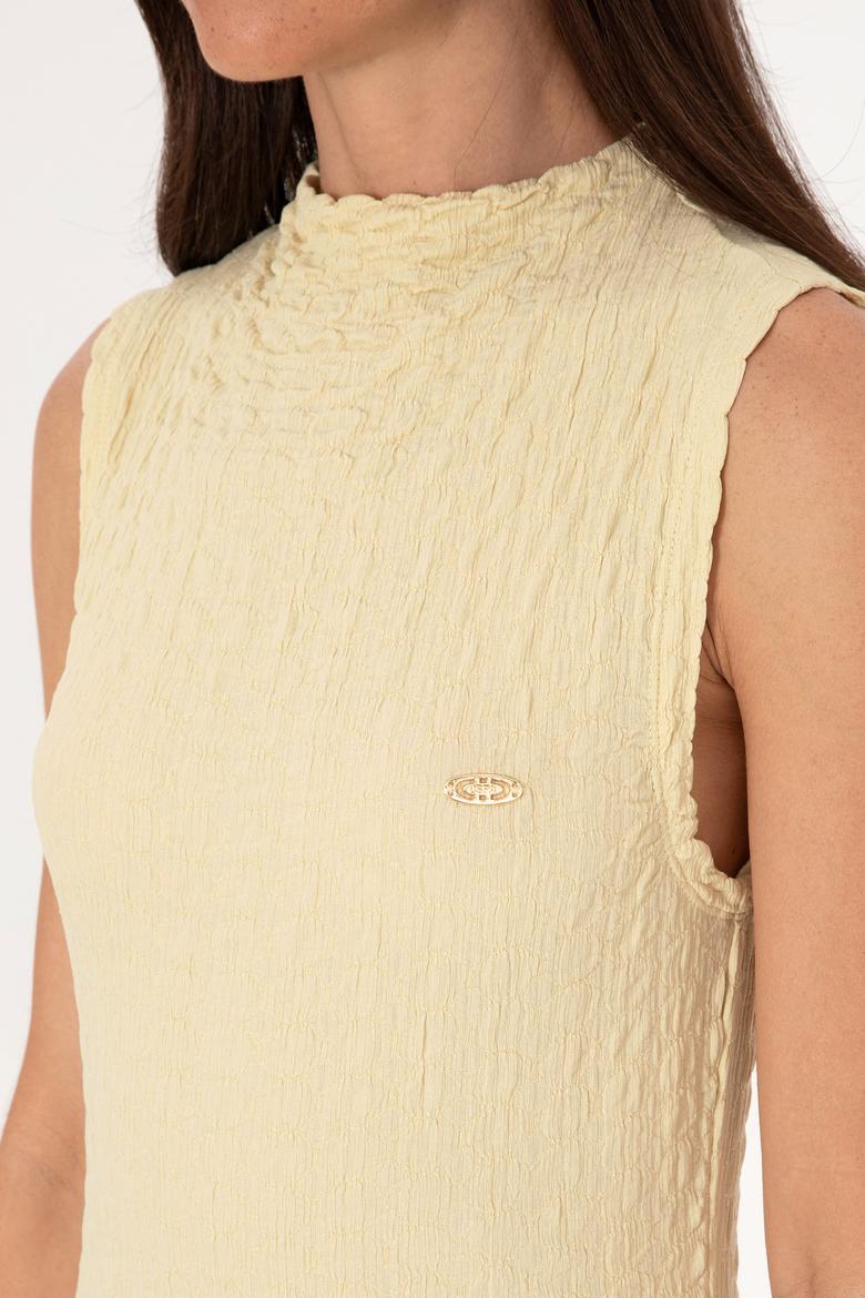 Kadın Açık Haki Kolsuz Dik Yaka Tişört - 50300749004