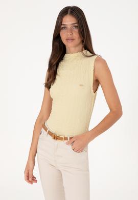 Kadın Açık Haki Kolsuz Dik Yaka Tişört - 50300749004