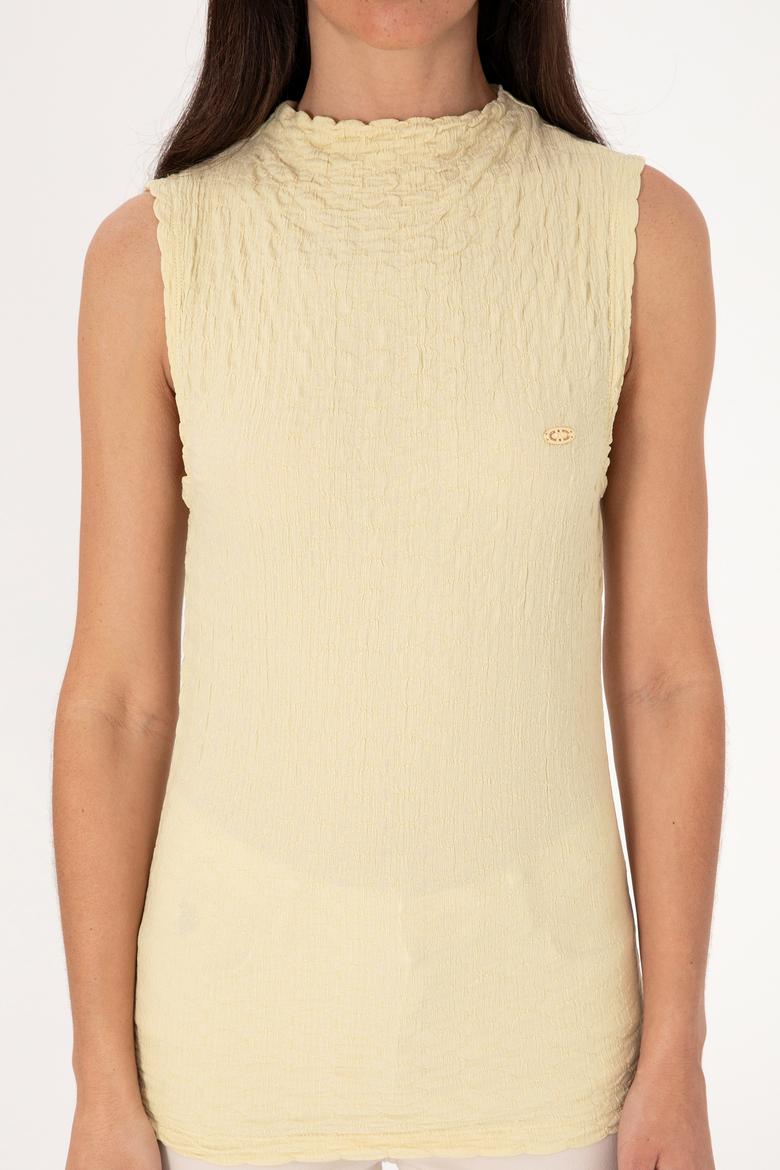 Kadın Açık Haki Kolsuz Dik Yaka Tişört - 50300749004