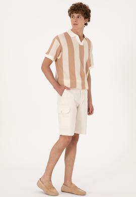 Erkek Comfort Fit Kaçık Yaka Camel Örgülü Tişört - 50300240032