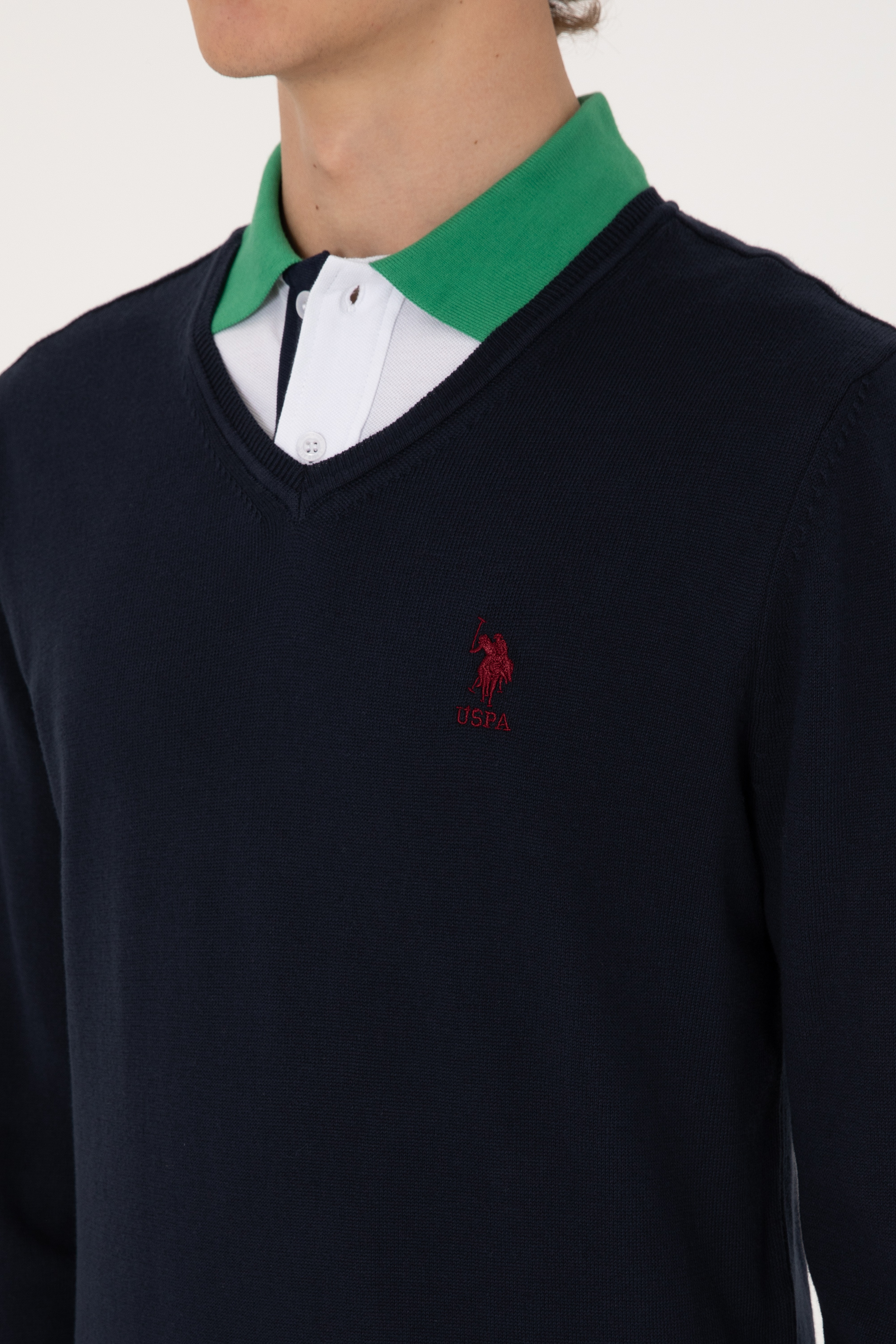 Erkek Slim Fit V Yaka Lacivert Basic Kazak