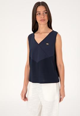 Kadın Lacivert Kolsuz V Yaka Tişört - 50300793009