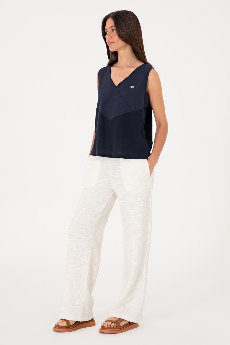 Kadın Lacivert Kolsuz V Yaka Tişört - 50300793009