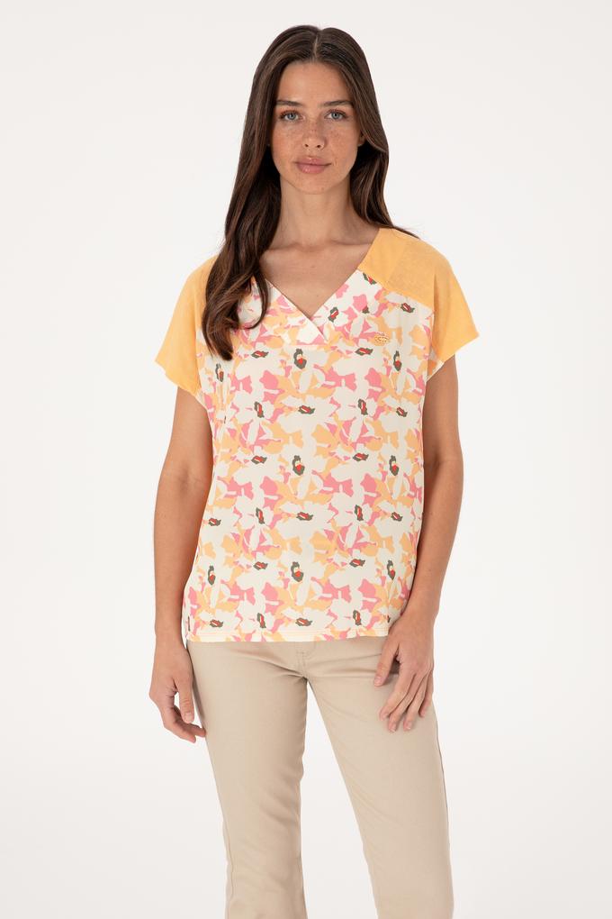 Kadın Turuncu Desenli V Yaka Tişört