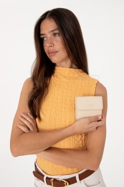 BEYAZ