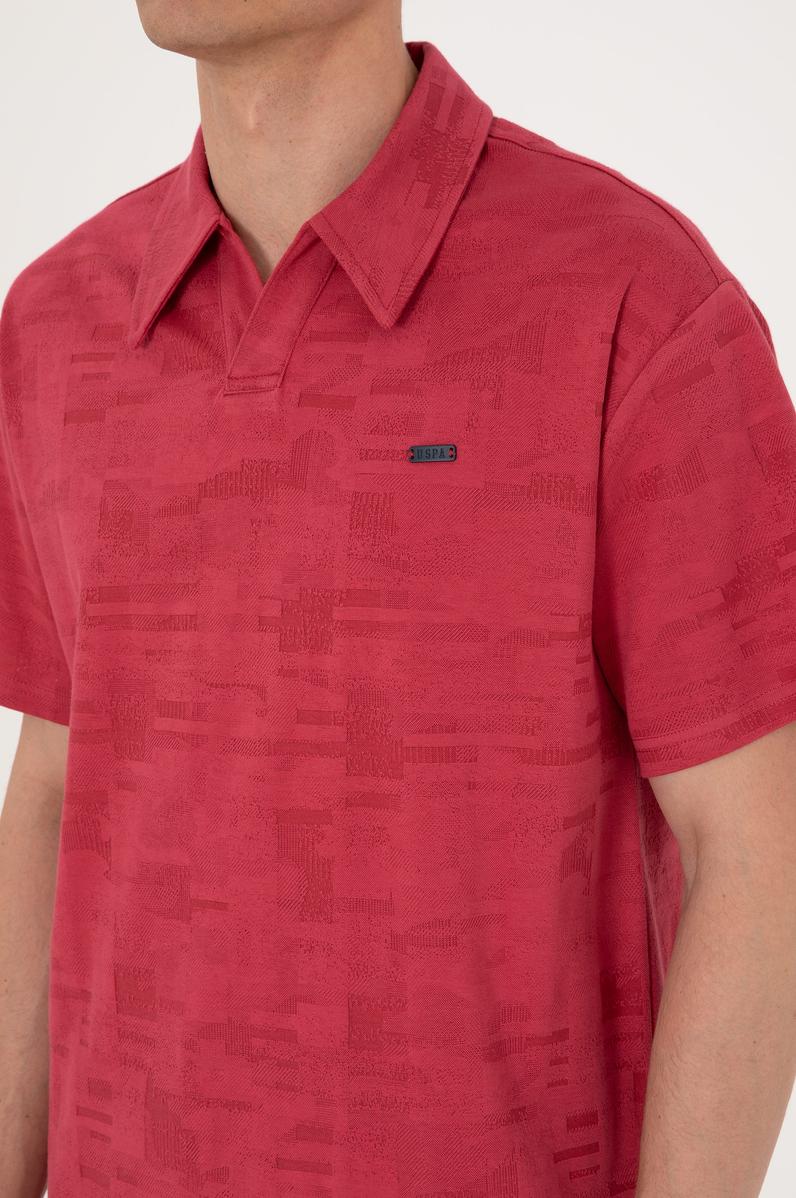 Erkek Comfort Fit Kaçık Yaka Vişne Tişört