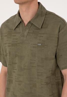 Erkek Comfort Fit Kaçık Yaka Koyu Haki Tişört - 50303224006