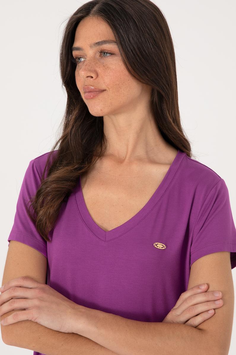Kadın Menekşe V Yaka Basic Tişört