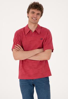 Erkek Comfort Fit Kaçık Yaka Vişne Tişört - 50303224022