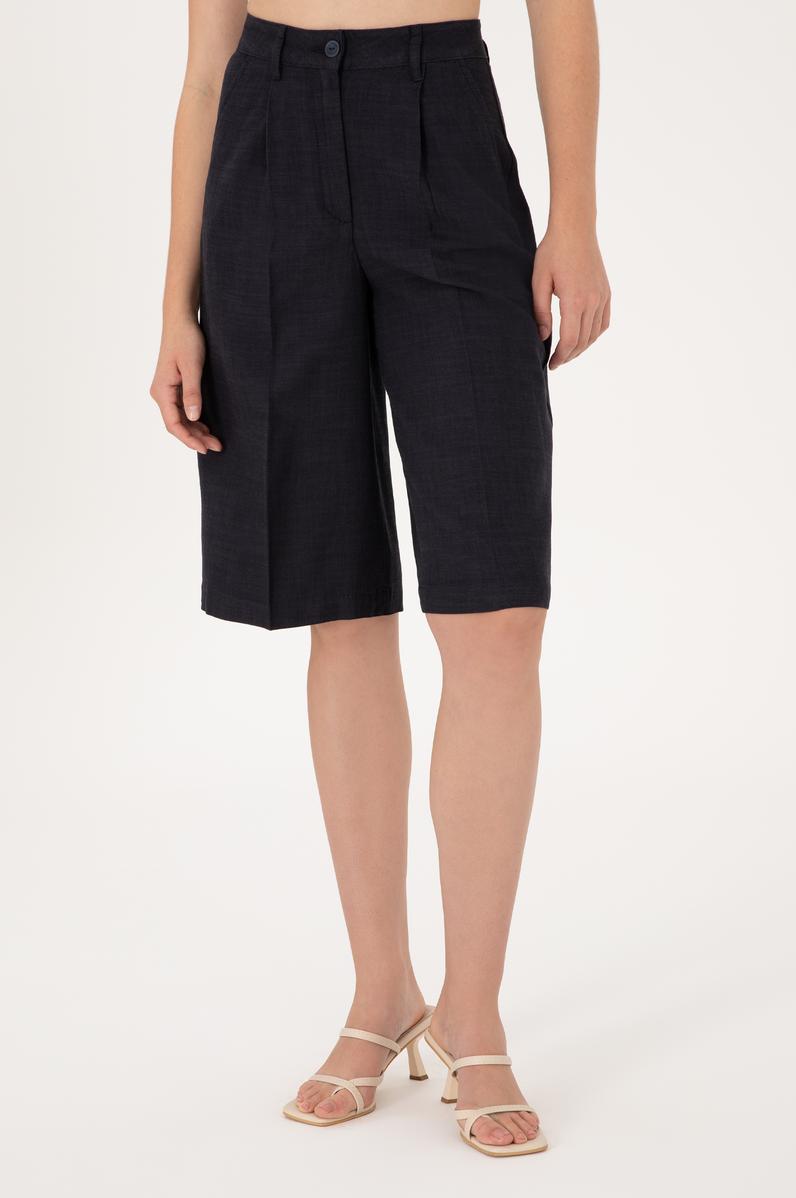 Kadın Lacivert Dokuma Şort