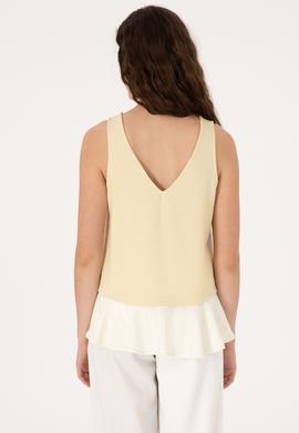 Kadın Açık Haki Kolsuz V Yaka Tişört - 50300672004