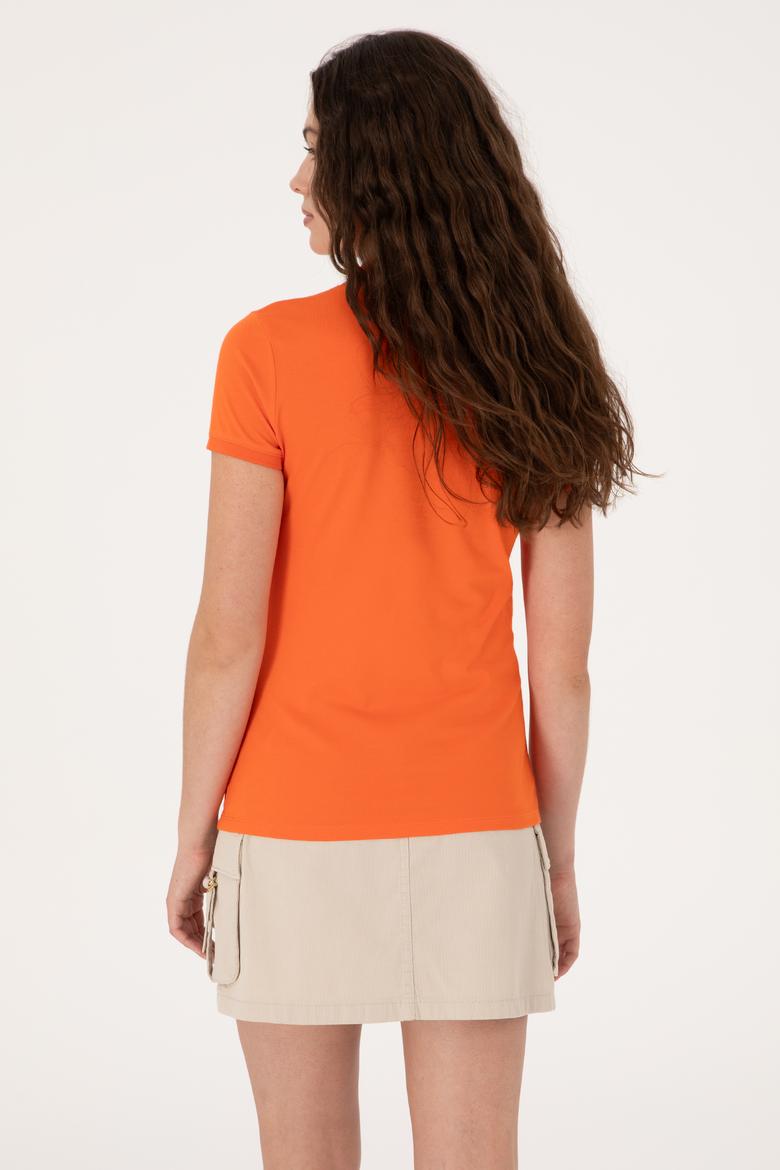 Kadın Nar Çiçeği Basic Tişört - 50300896096