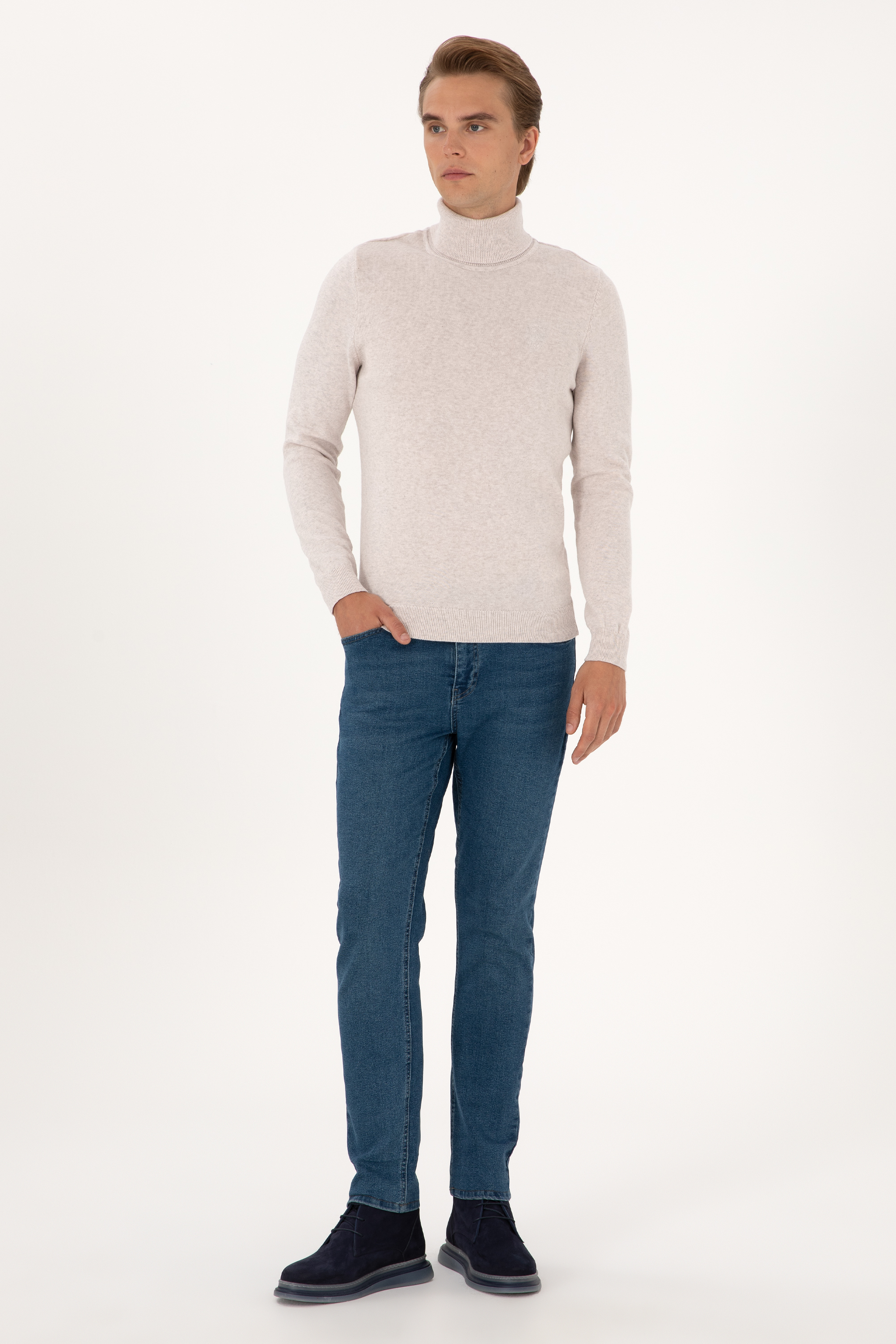 Erkek Slim Fit Boğazlı Yaka Taş Basic Kazak