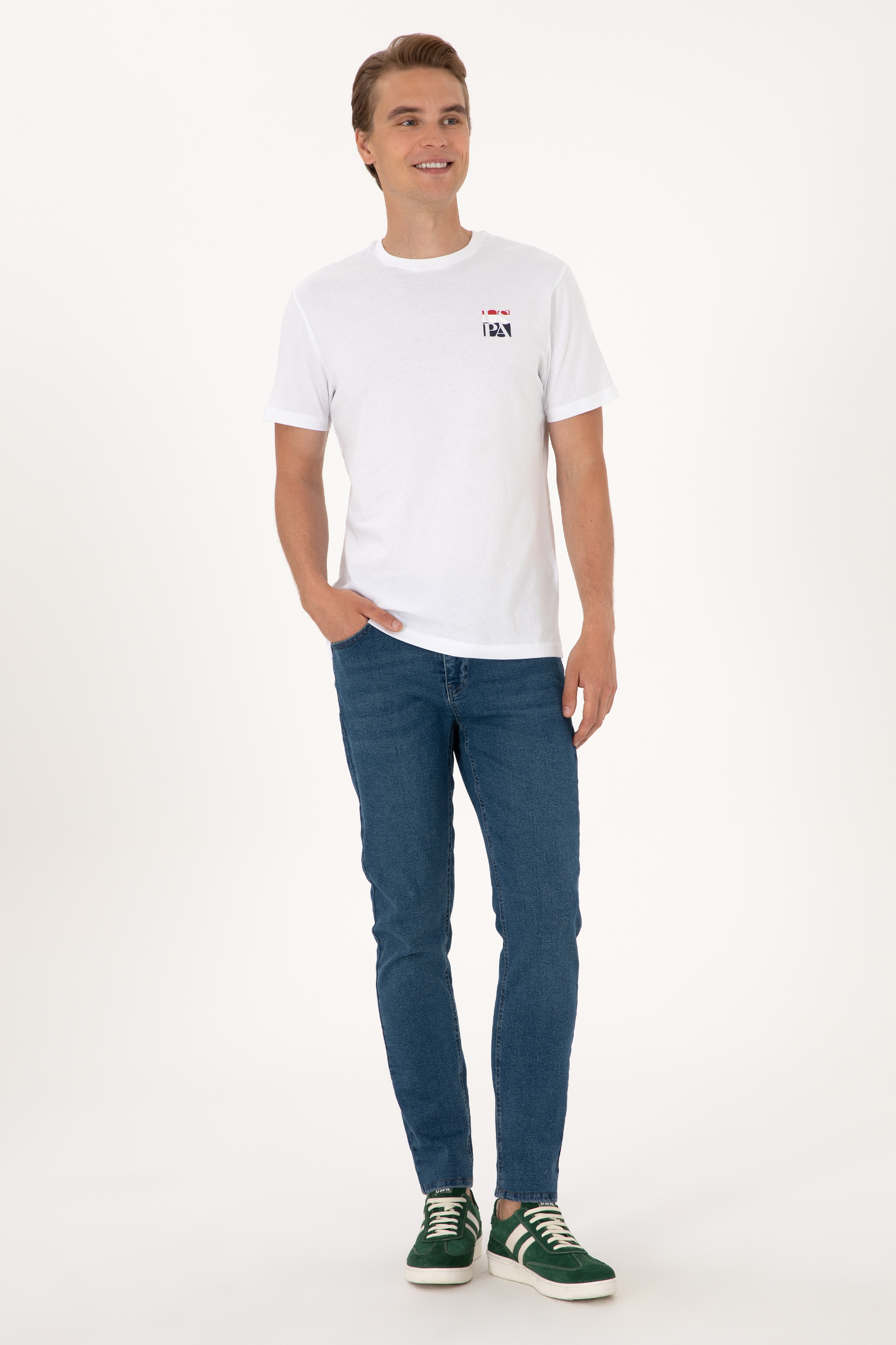 Erkek Regular Fit Beyaz Bisiklet Yaka Tişört