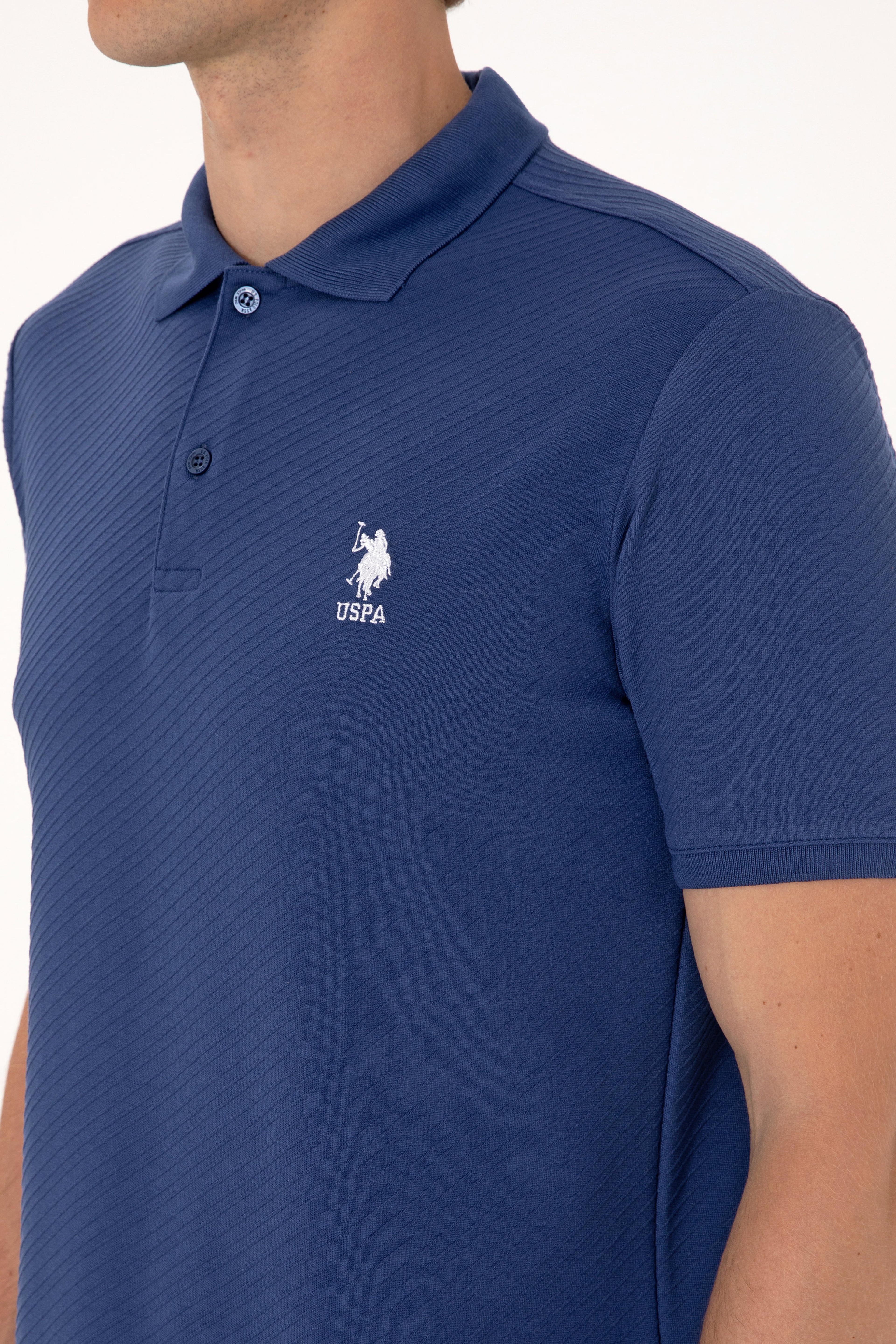 Erkek Regular Fit Açık Lacivert Polo Yaka Dokulu Tişört - Image 7