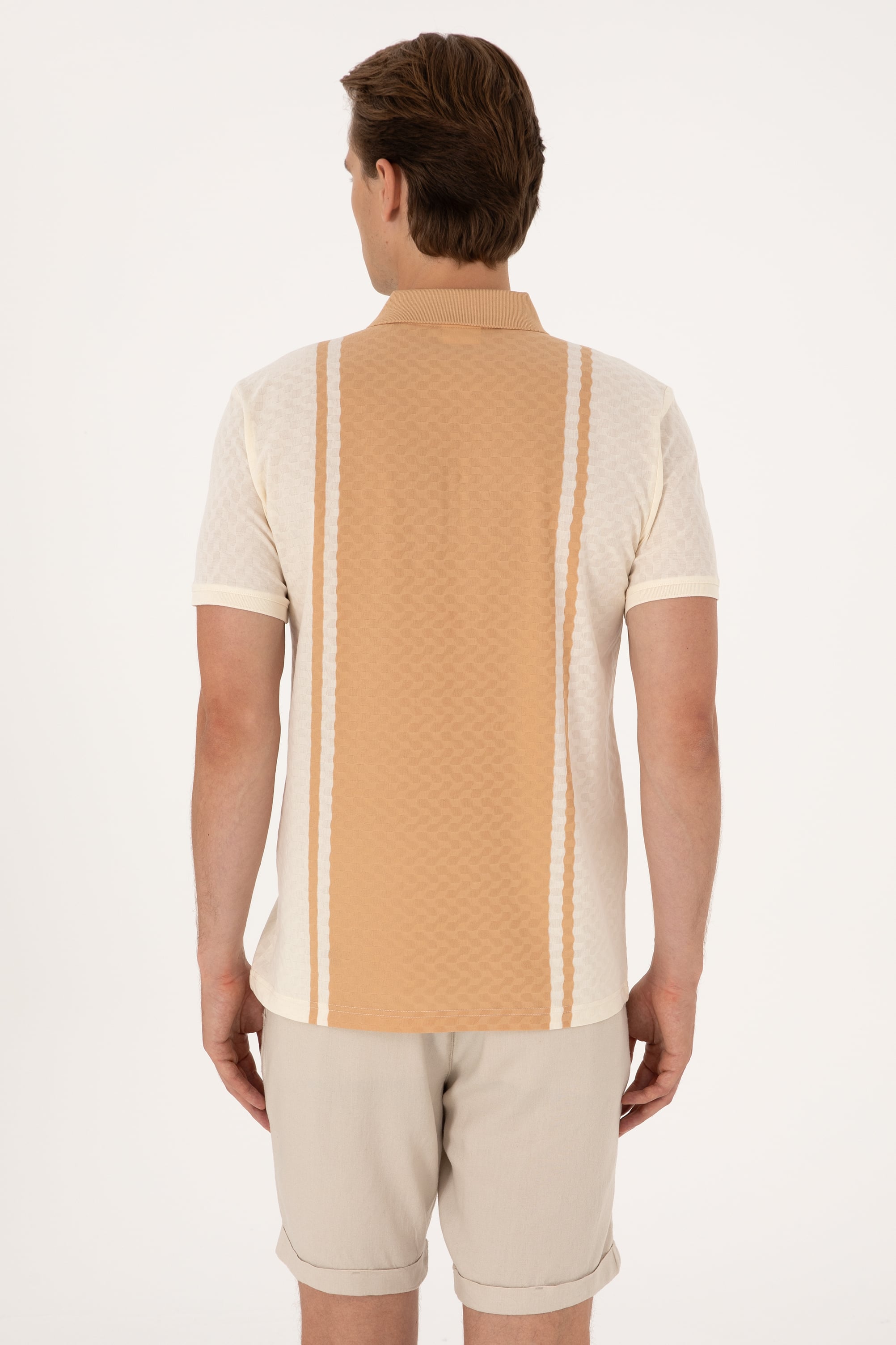 Erkek Regular Fit Ekru Polo Yaka Fermuarlı Tişört - Image 5