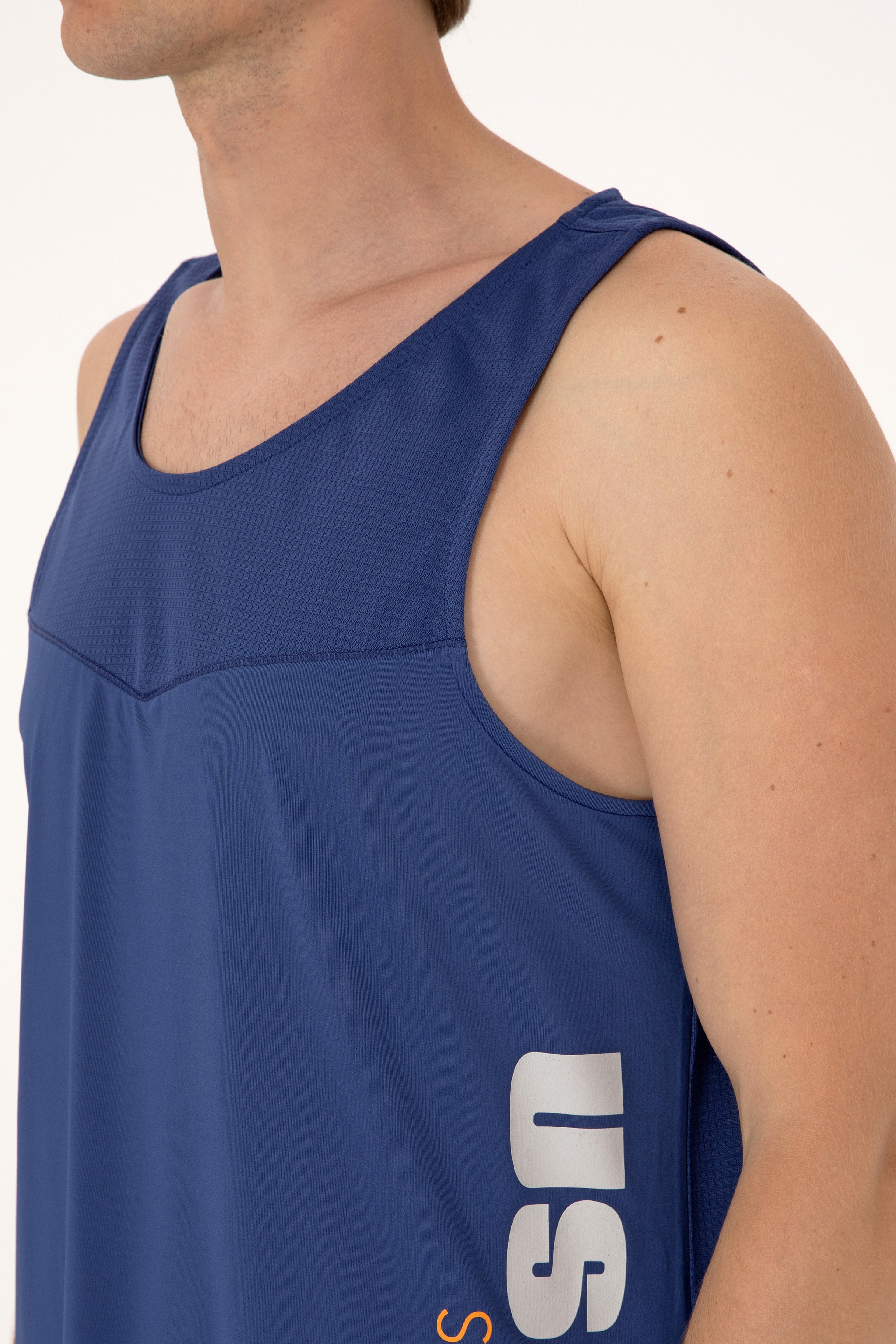Erkek Regular Fit Açık Lacivert Bisiklet Yaka Kolsuz Tişört - Image 7