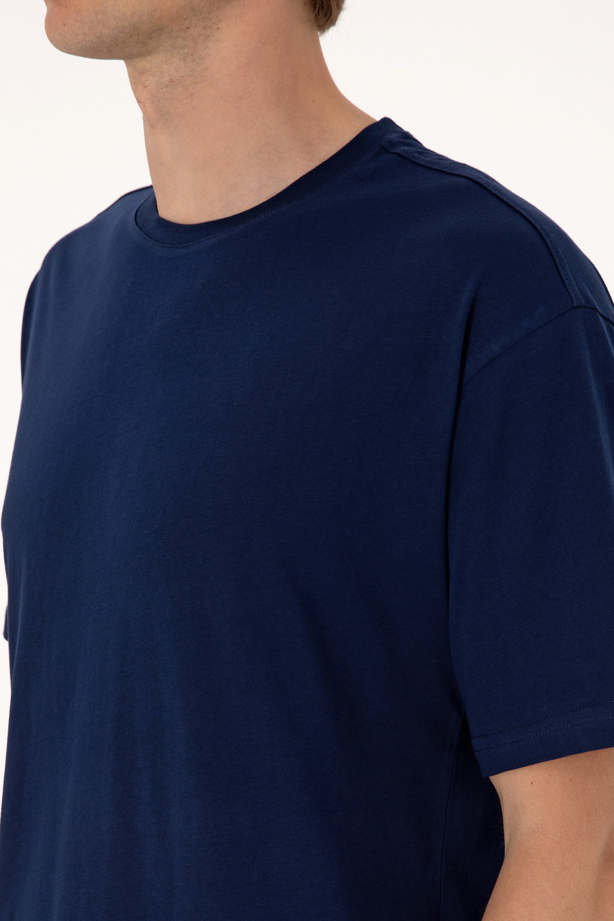 Erkek Comfort Fit Bisiklet Yaka Lacivert Tişört - Image 7