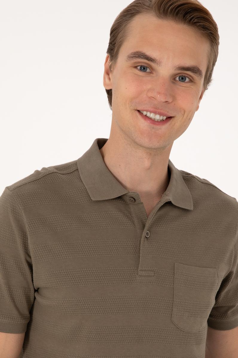 Erkek Regular Fit Vizon Polo Yaka Dokulu Tişört