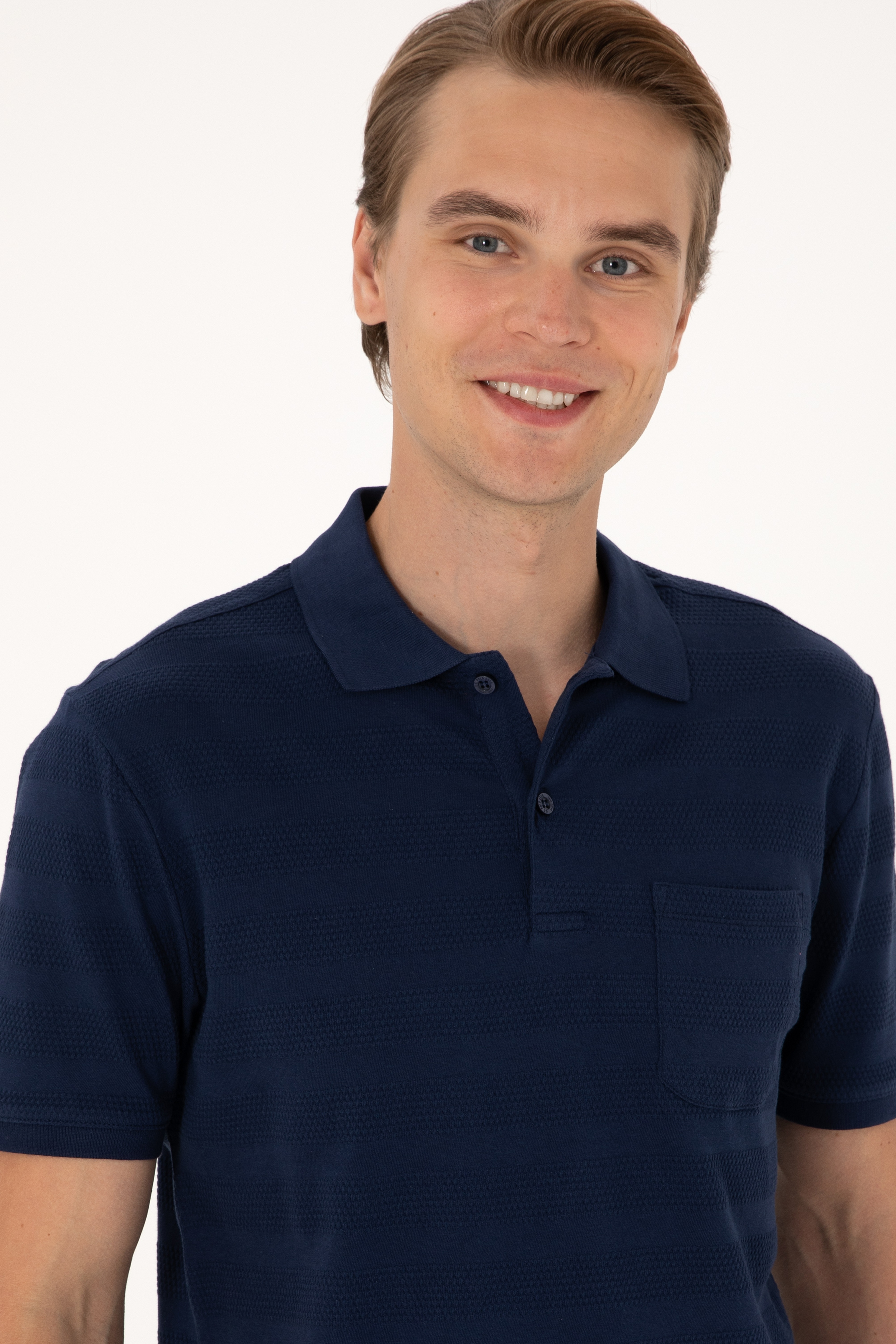 Erkek Regular Fit Lacivert Polo Yaka Dokulu Tişört - Image 2
