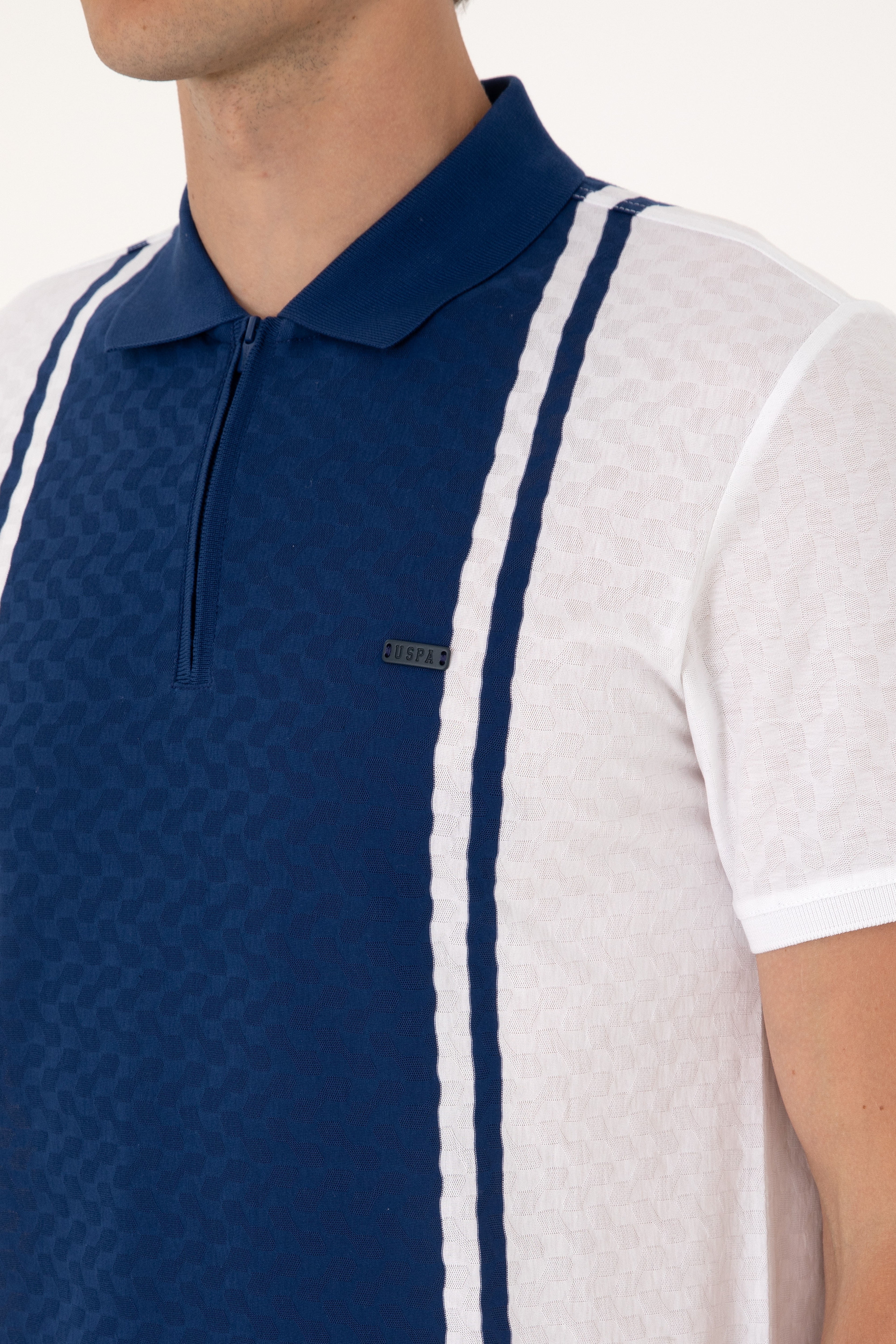 Erkek Regular Fit Beyaz Polo Yaka Fermuarlı Tişört - Image 7