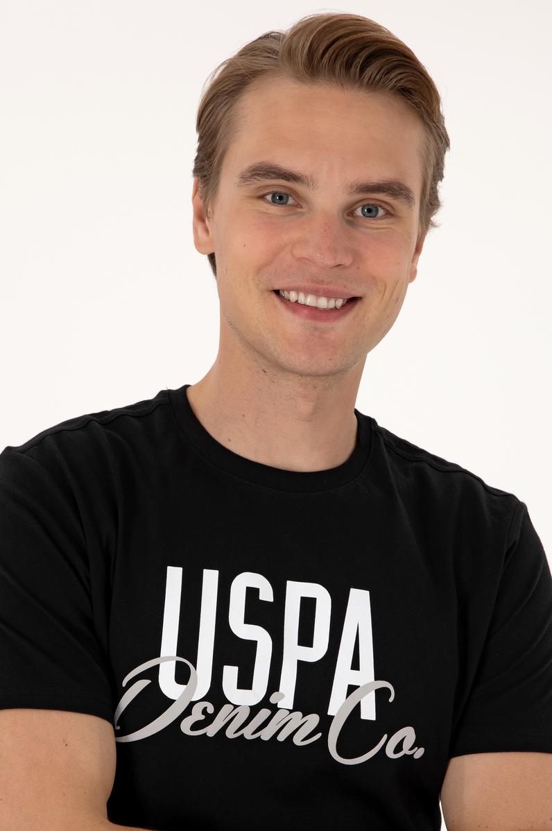 Erkek Regular Fit Siyah Bisiklet Yaka Tişört