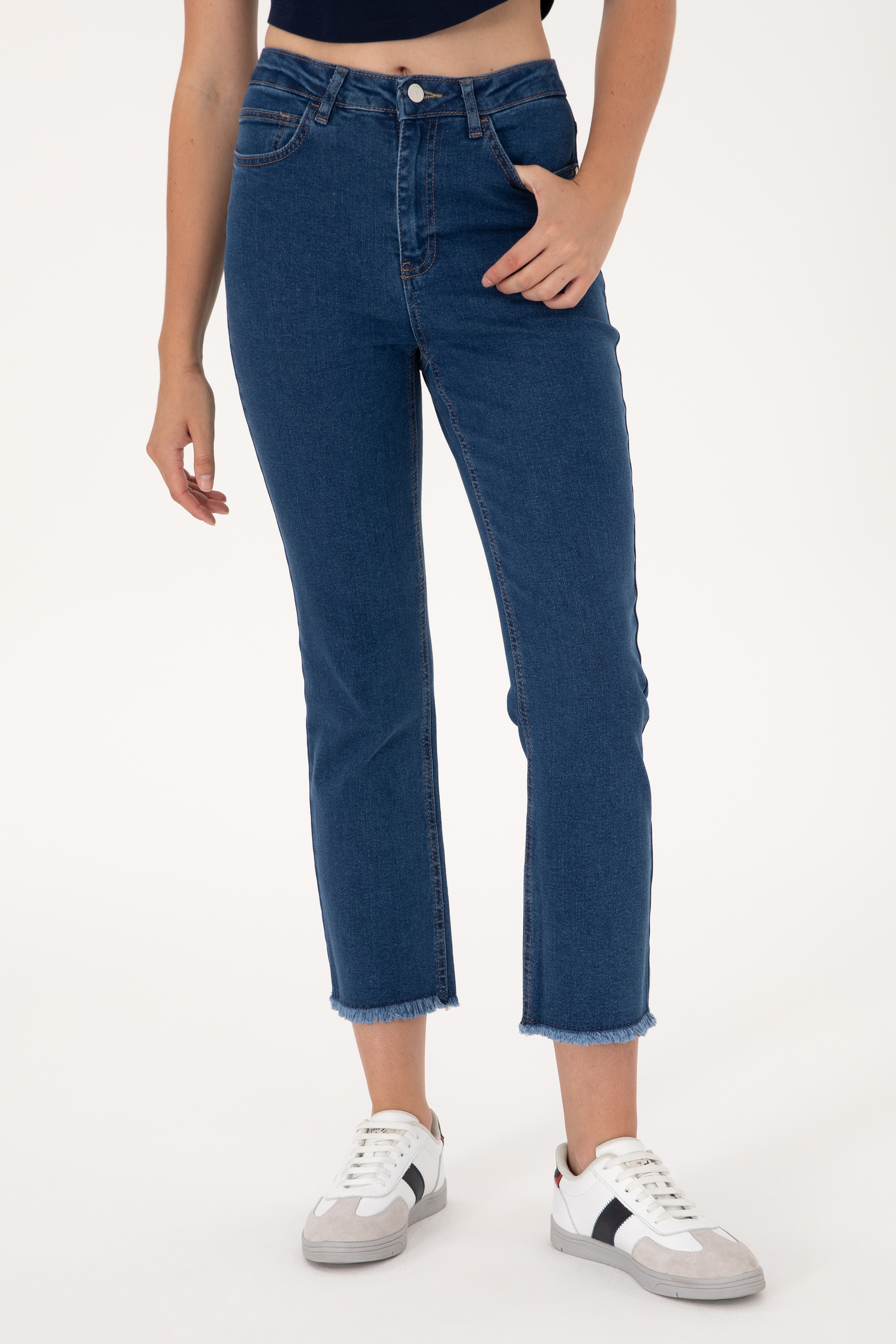 Kadın Mavi Slim Flare Cropped Fit Jean Pantolon - Image 2