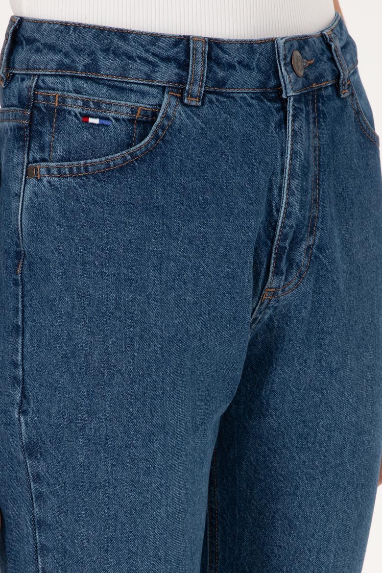 Kadın Açık Mavi Straight Fit Jean Pantolon - 50295411006