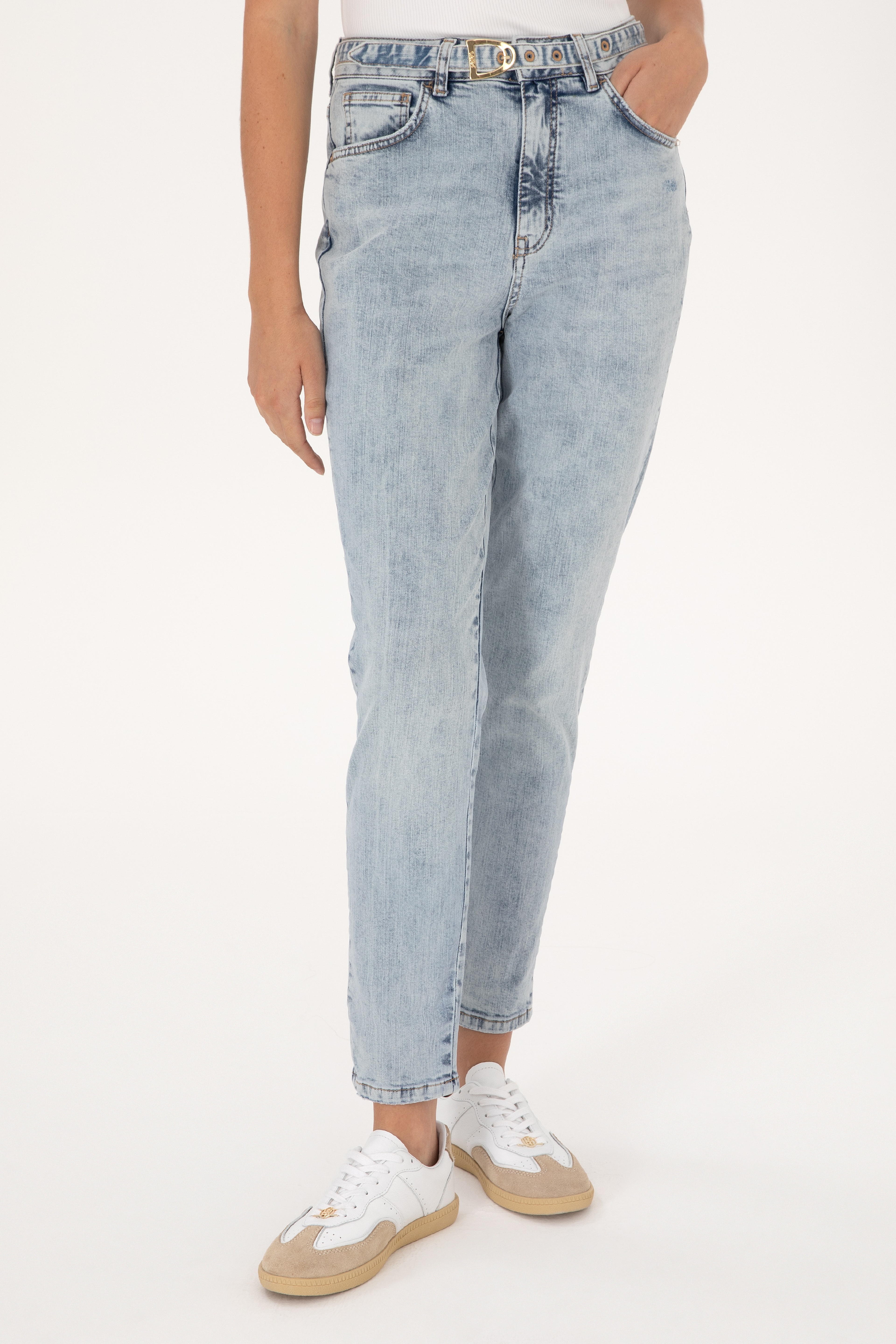Kadın Açık Mavi Mom Hıgh Waist Fit Jean Pantolon - Image 2
