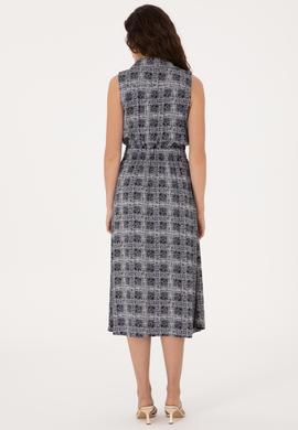 Kadın Lacivert Polo Yaka Midi Boy Dokuma Elbise - 50306638002