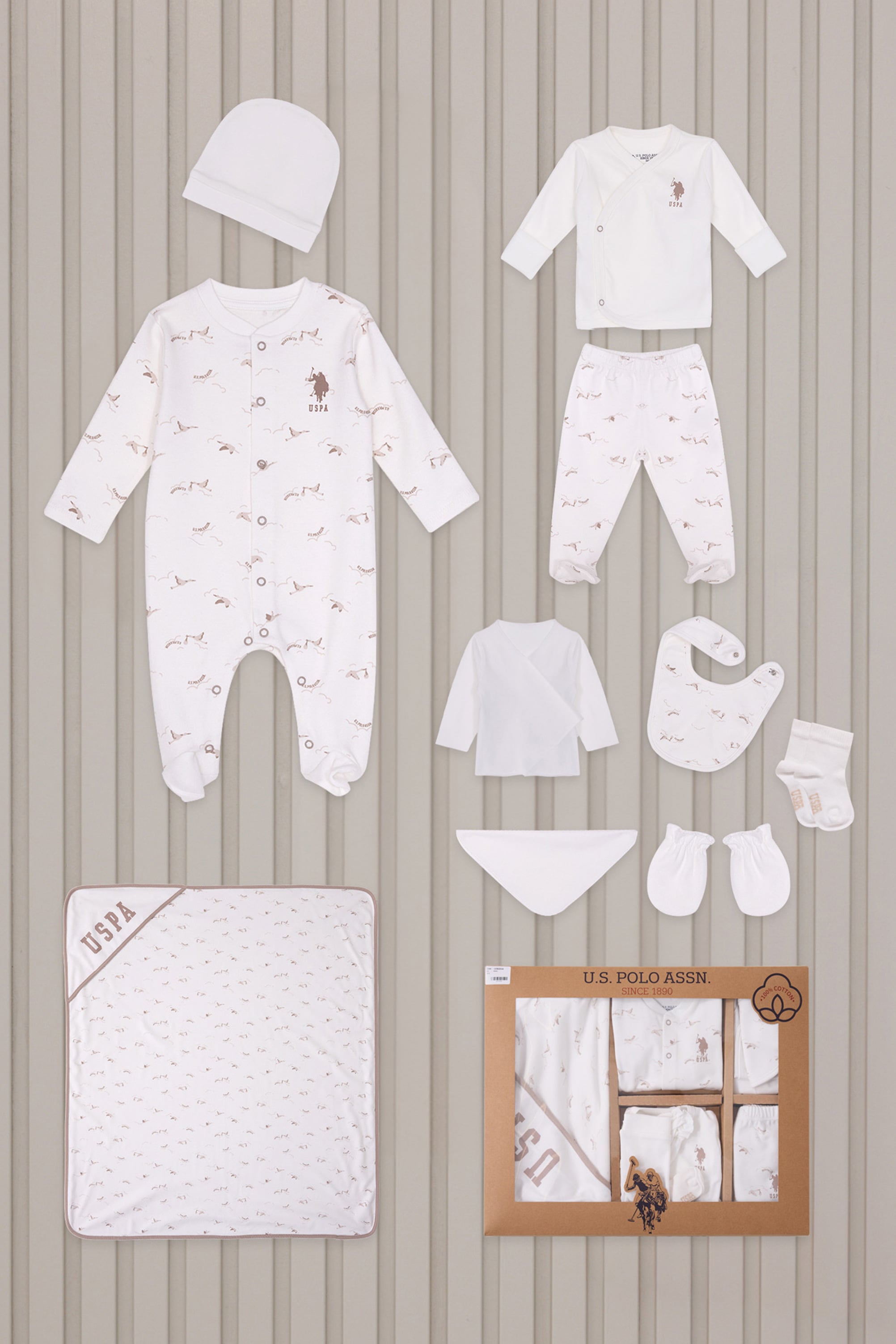 Erkek Bebek Krem Pijama Takımı