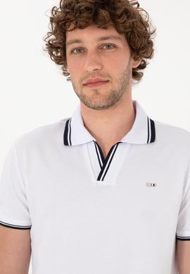 Erkek Slim Fit Kaçık Yaka Beyaz Tişört - 50306872017