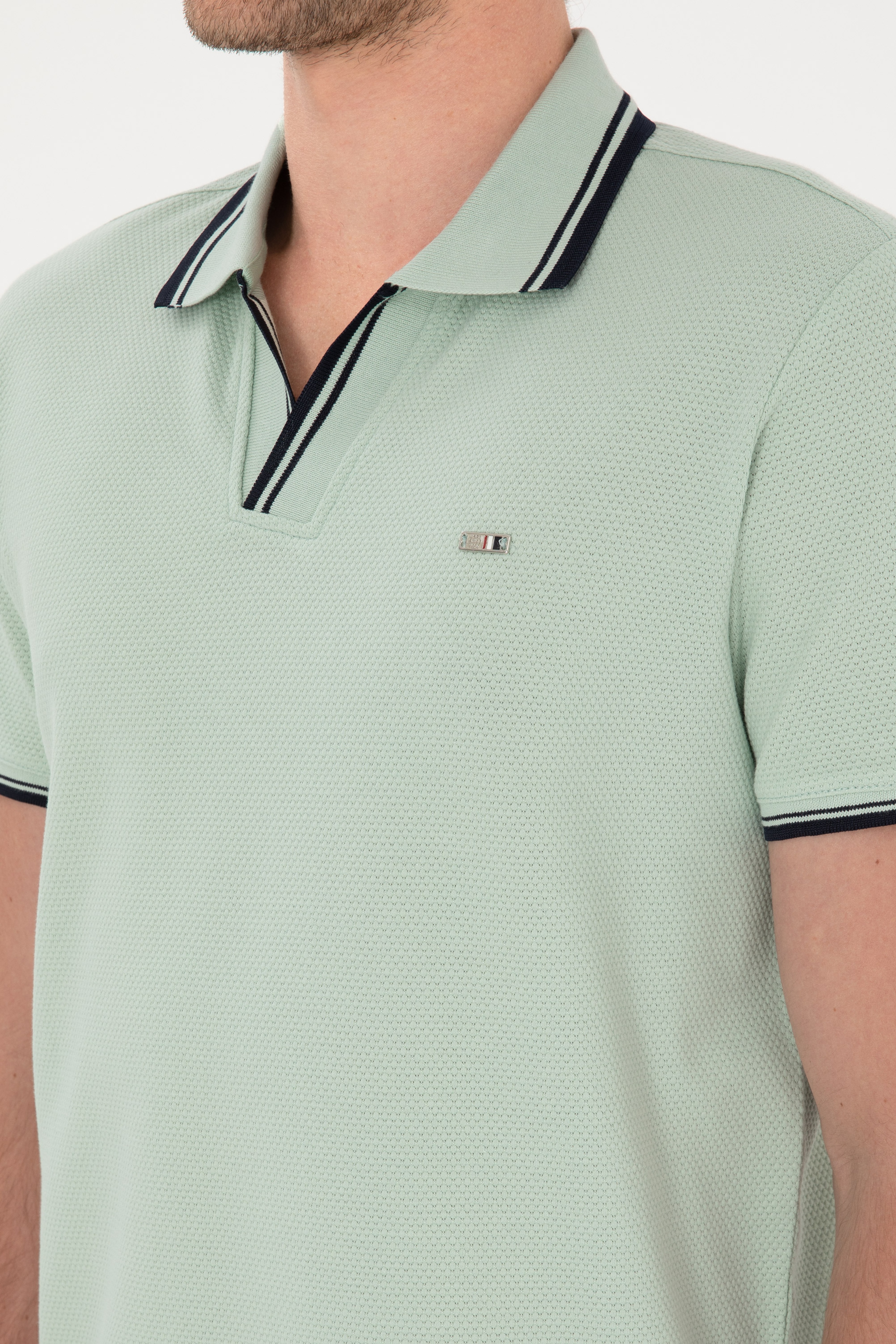 Erkek Slim Fit Kaçık Yaka Su Yeşili Tişört - Image 7