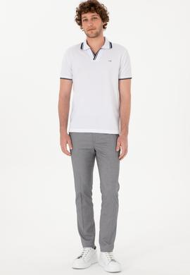 Erkek Slim Fit Kaçık Yaka Beyaz Tişört - 50306872017