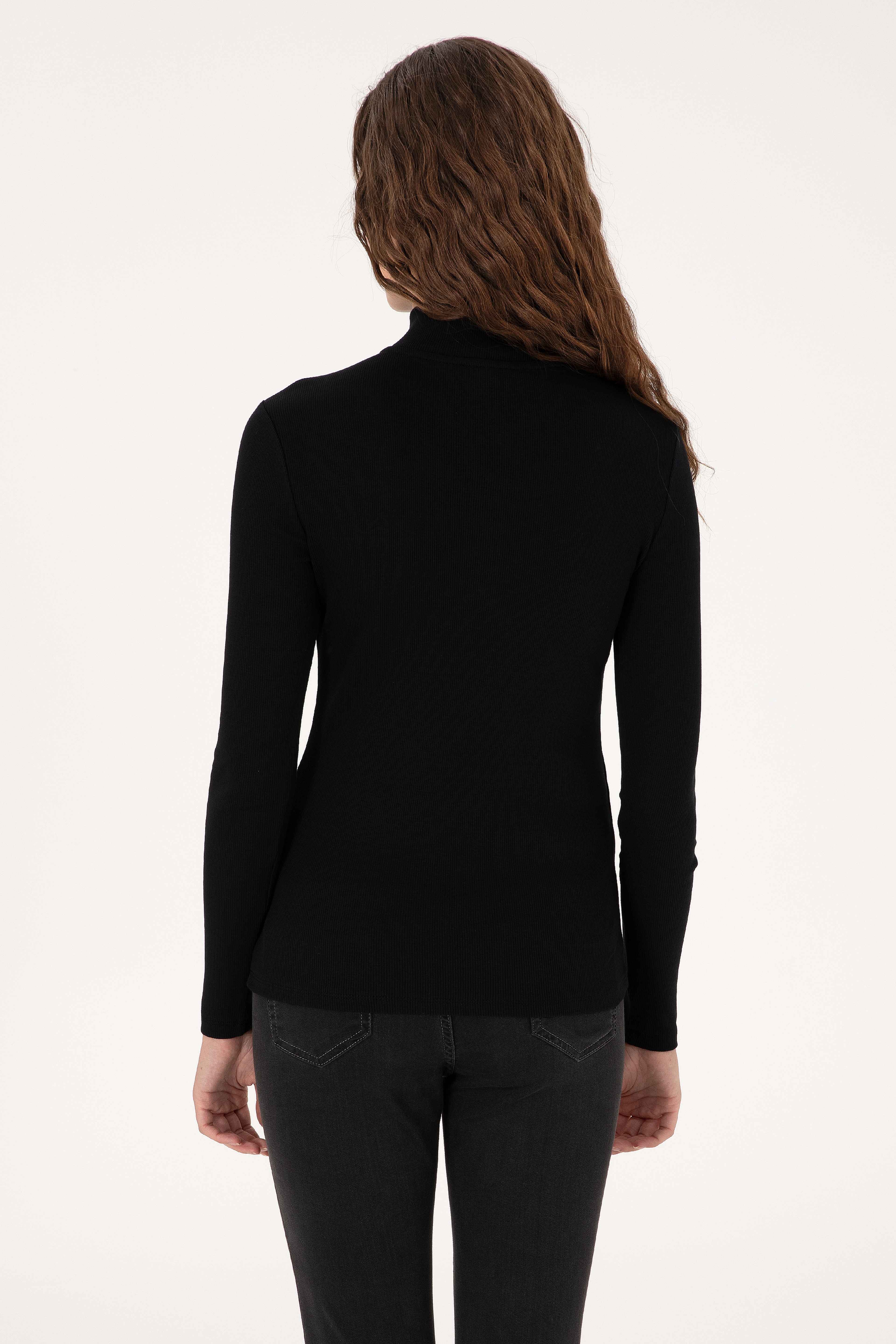 Kadın Siyah Fermuarlı Dik Yaka Sweatshirt - Image 5