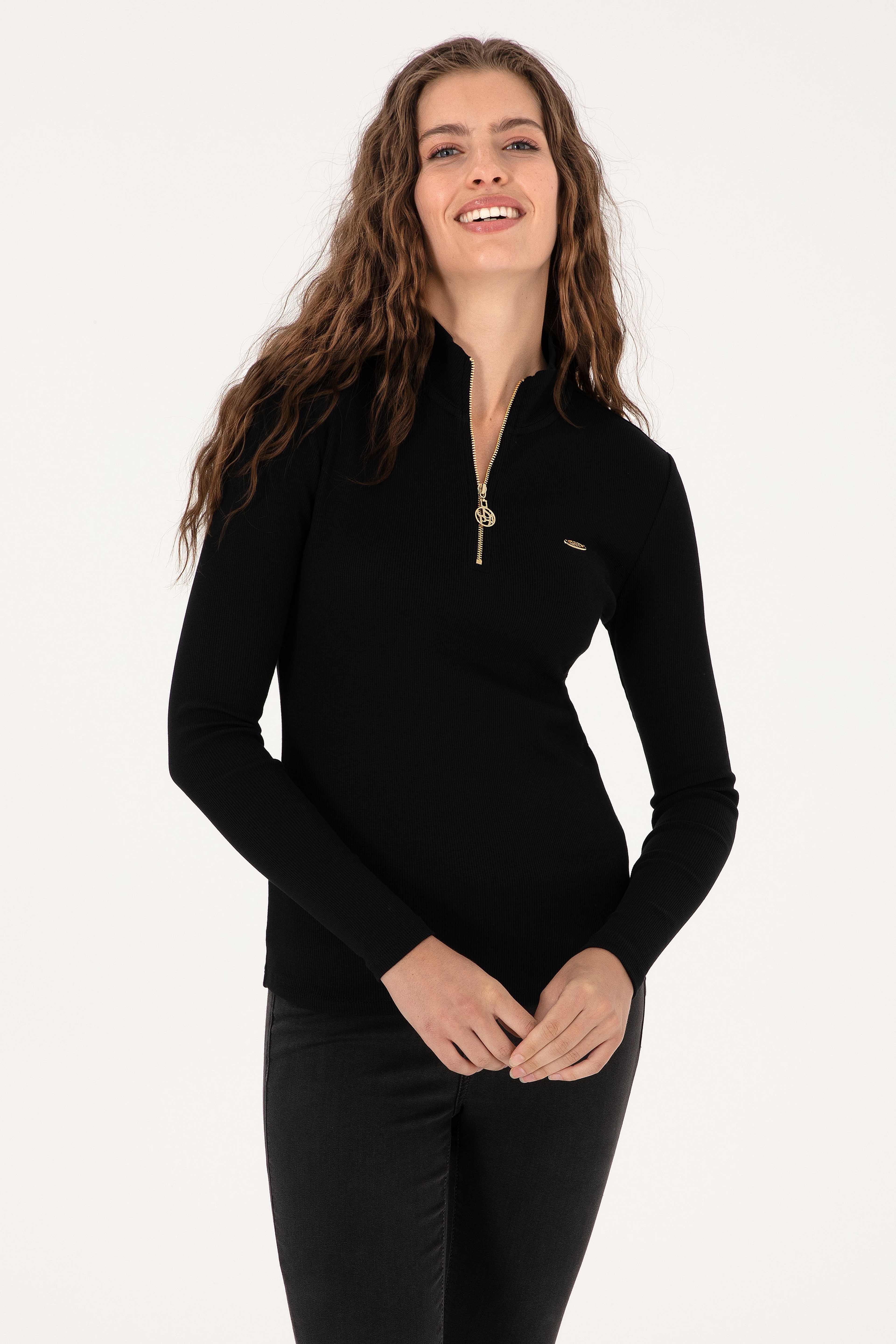 Kadın Siyah Fermuarlı Dik Yaka Sweatshirt - Image 1