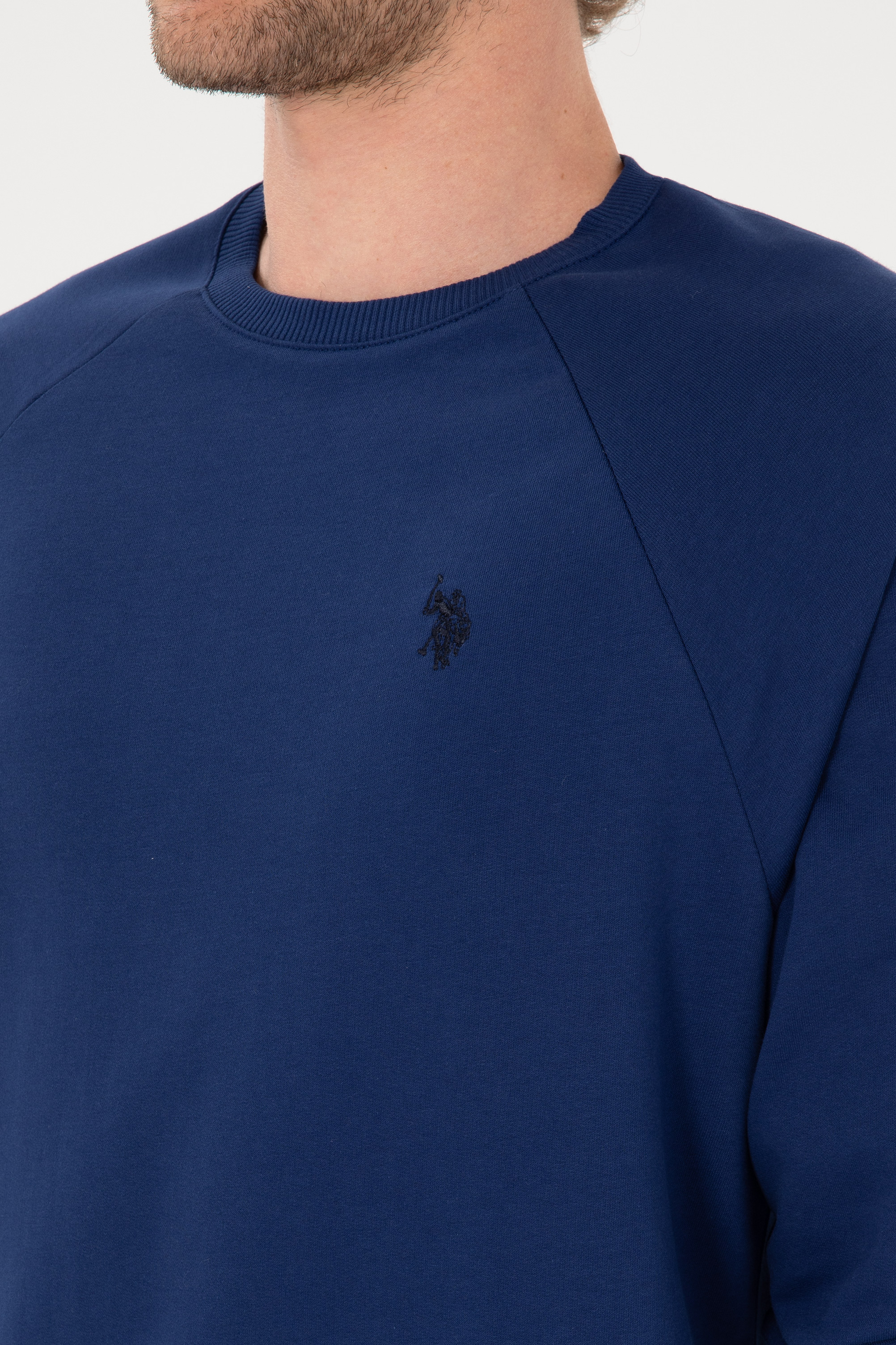 Erkek Regular Fit Bisiklet Yaka İndigo İnce Basic Sweatshirt - Image 7