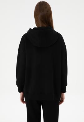 Kadın Siyah Şardonlu Kapüşonlu Sweatshırt - 50314130012