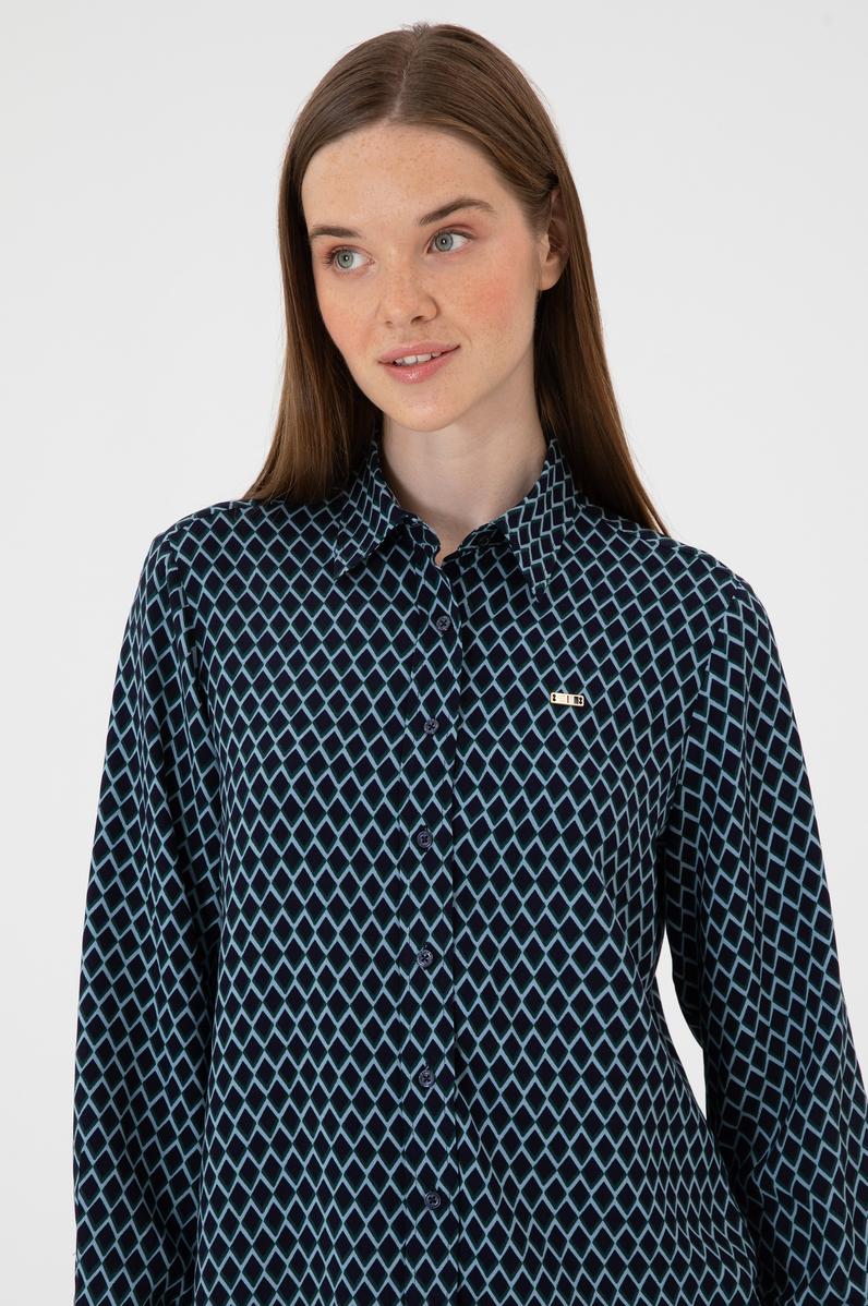 Kadın Lacivert Uzun Kollu Gömlek