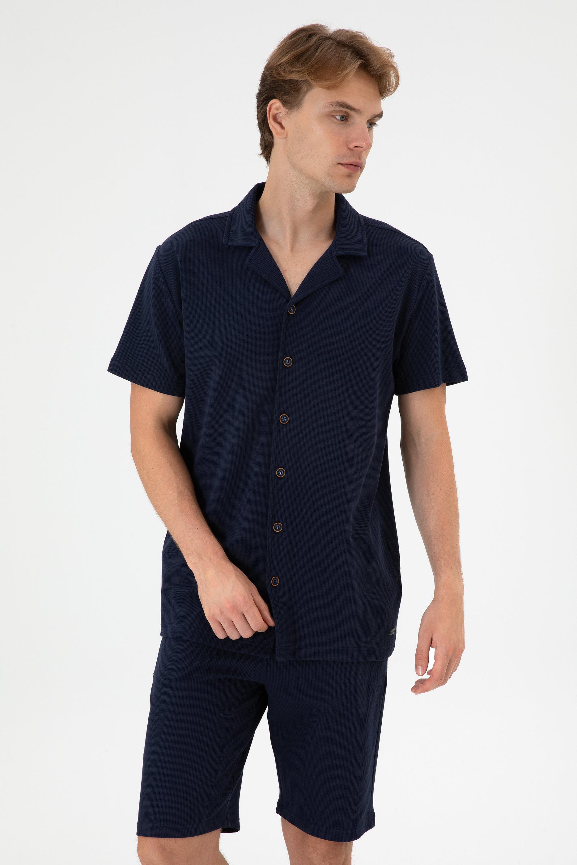 Erkek Lacivert Apaş Yaka Kısa Kollu Örme Gömlek