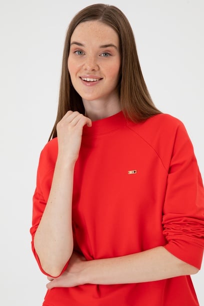 Kadın Kırmızı Regular Bisiklet Yaka Basic Sweatshırt