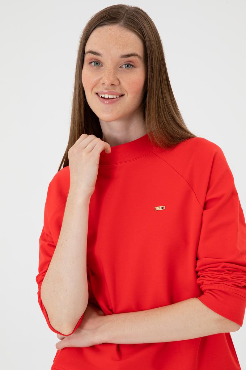 Kadın Kırmızı Regular Bisiklet Yaka Basic Sweatshırt