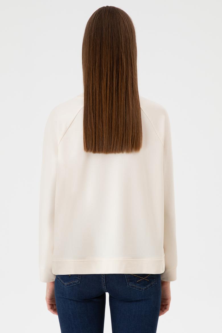 Kadın Krem Regular Bisiklet Yaka Basic Sweatshırt - 50313610030