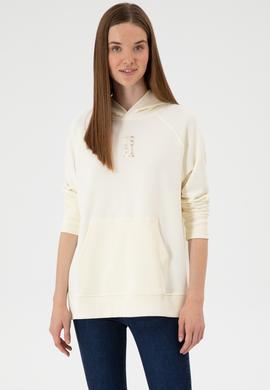 Kadın Krem Yırtmaçlı Kapüşonlu Sweatshırt - 50313611038