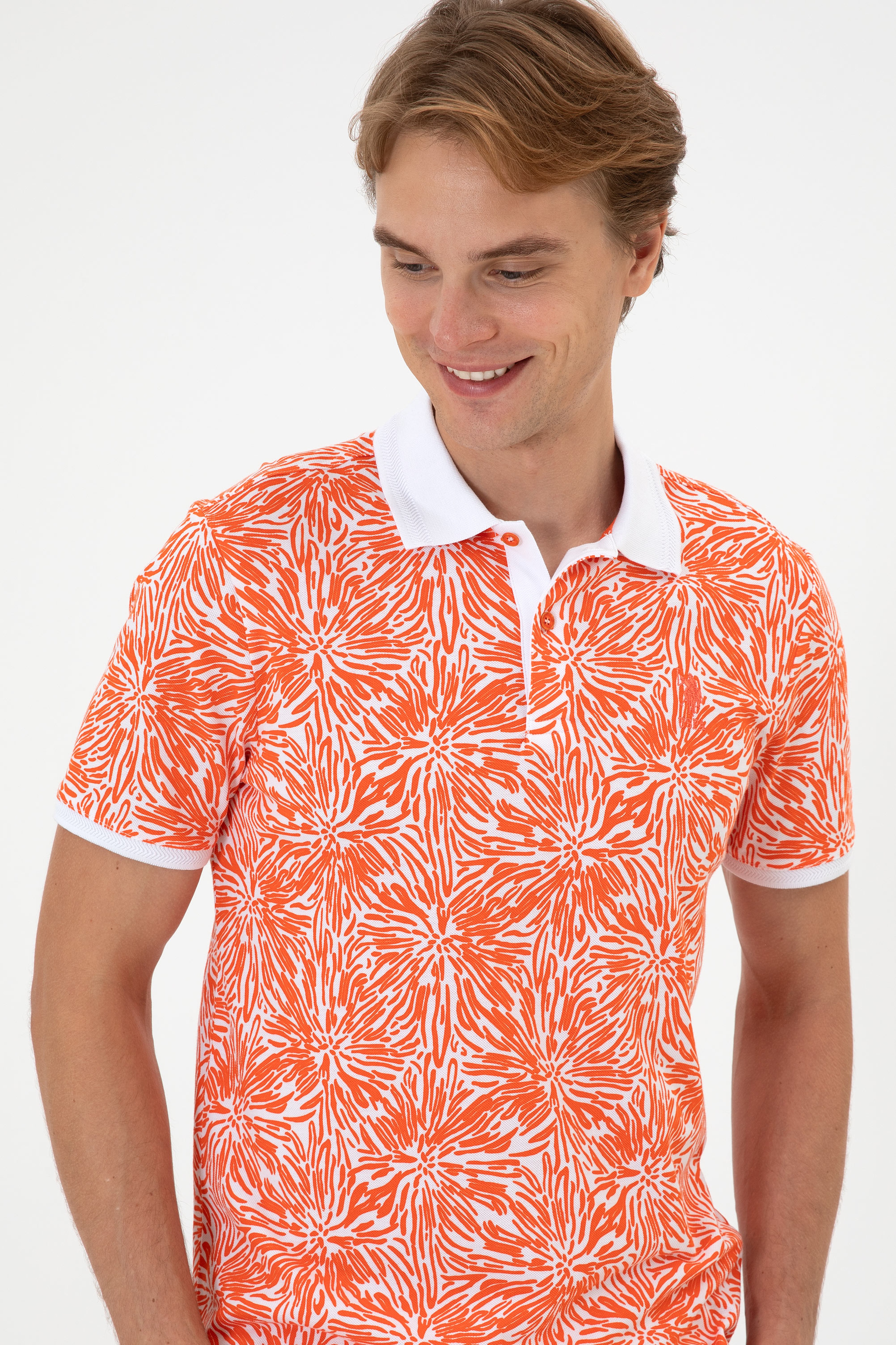 Erkek Regular Fit Polo Yaka Nar Çiçeği Tişört