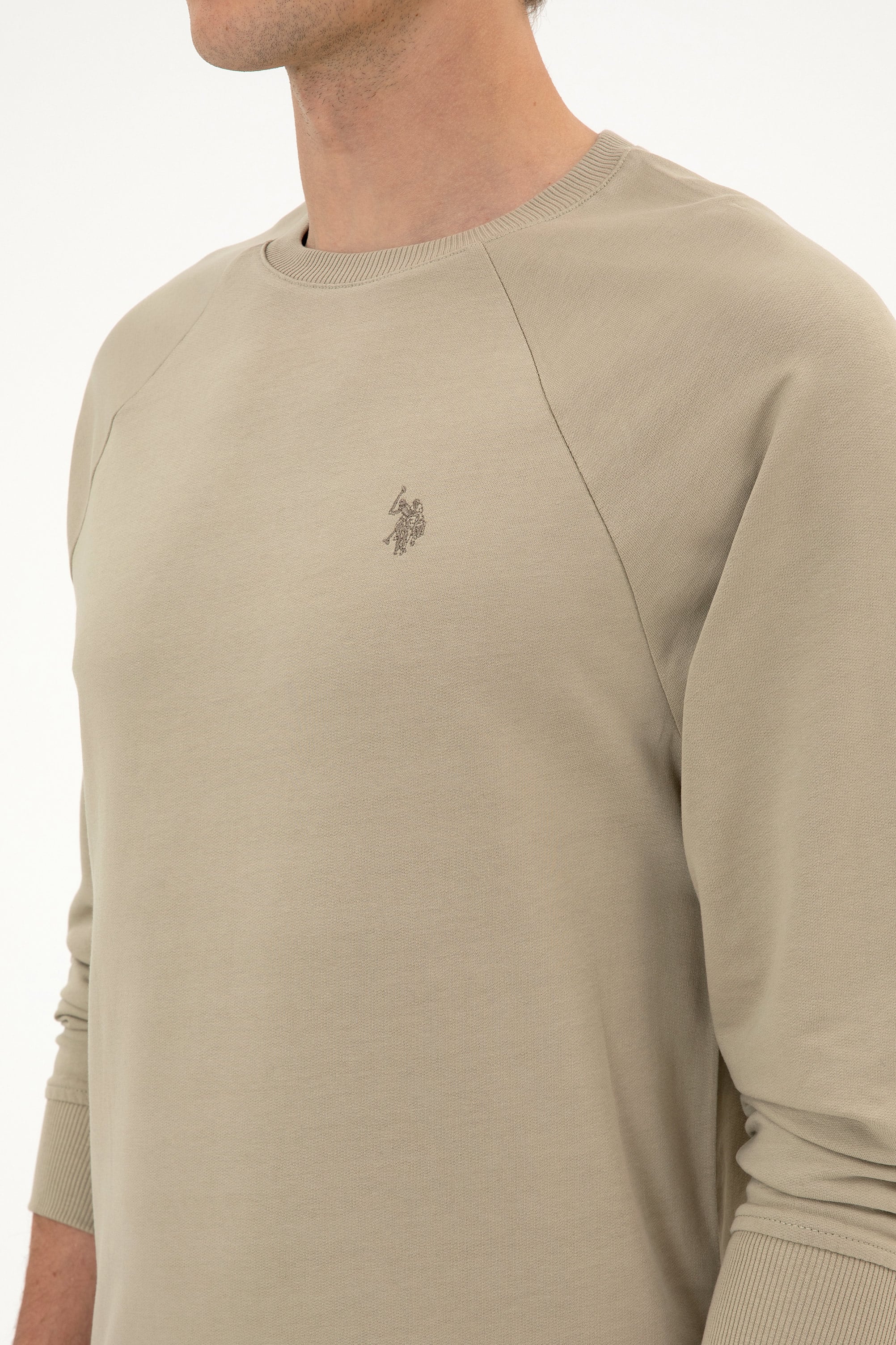 Erkek Regular Fit Bisiklet Yaka Açık Haki İnce Basic Sweatshirt - Image 7