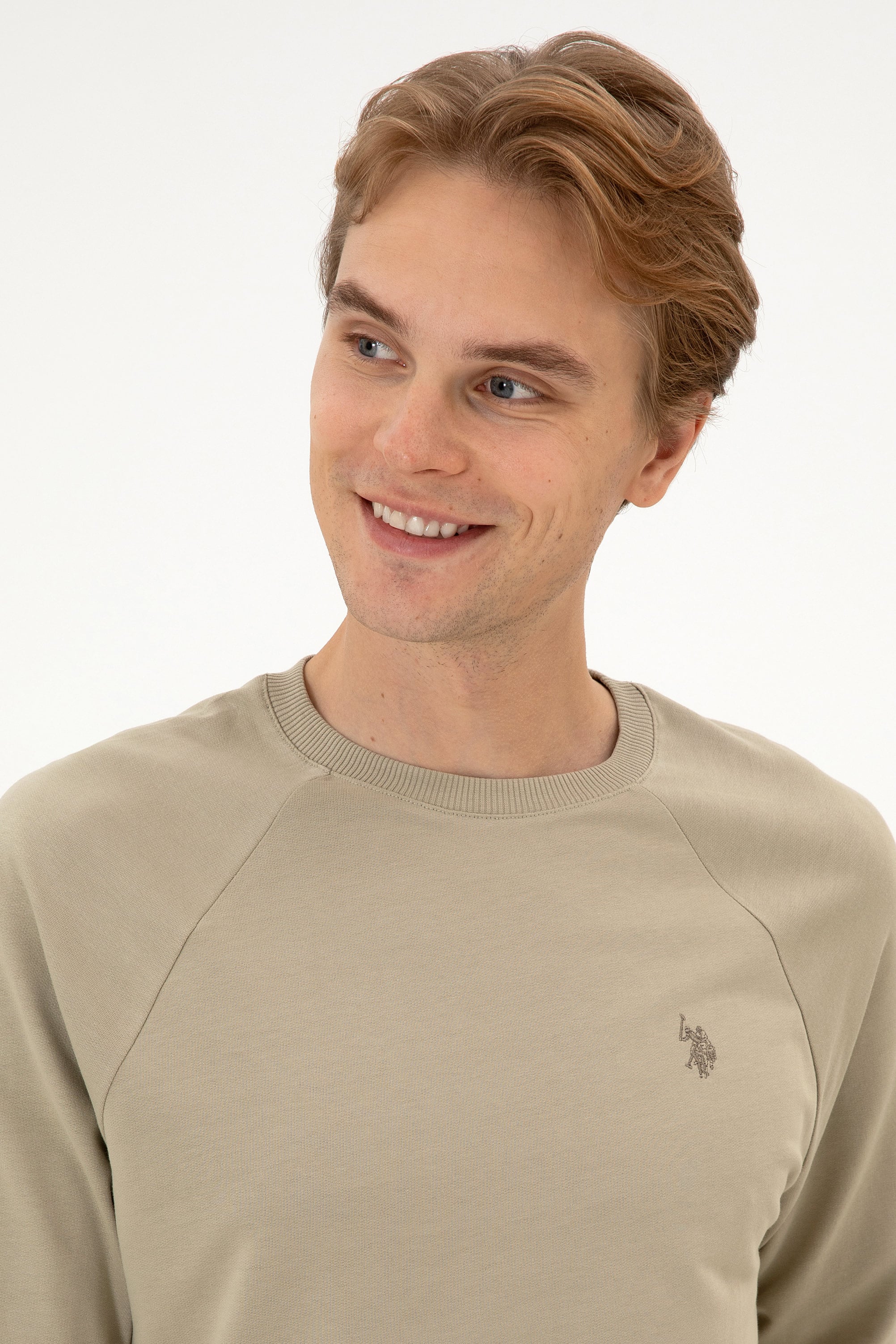 Erkek Regular Fit Bisiklet Yaka Açık Haki İnce Basic Sweatshirt