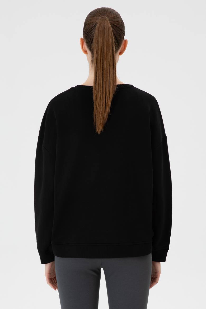Kadın Siyah Bisiklet Yaka Sweathırt - 50313562008