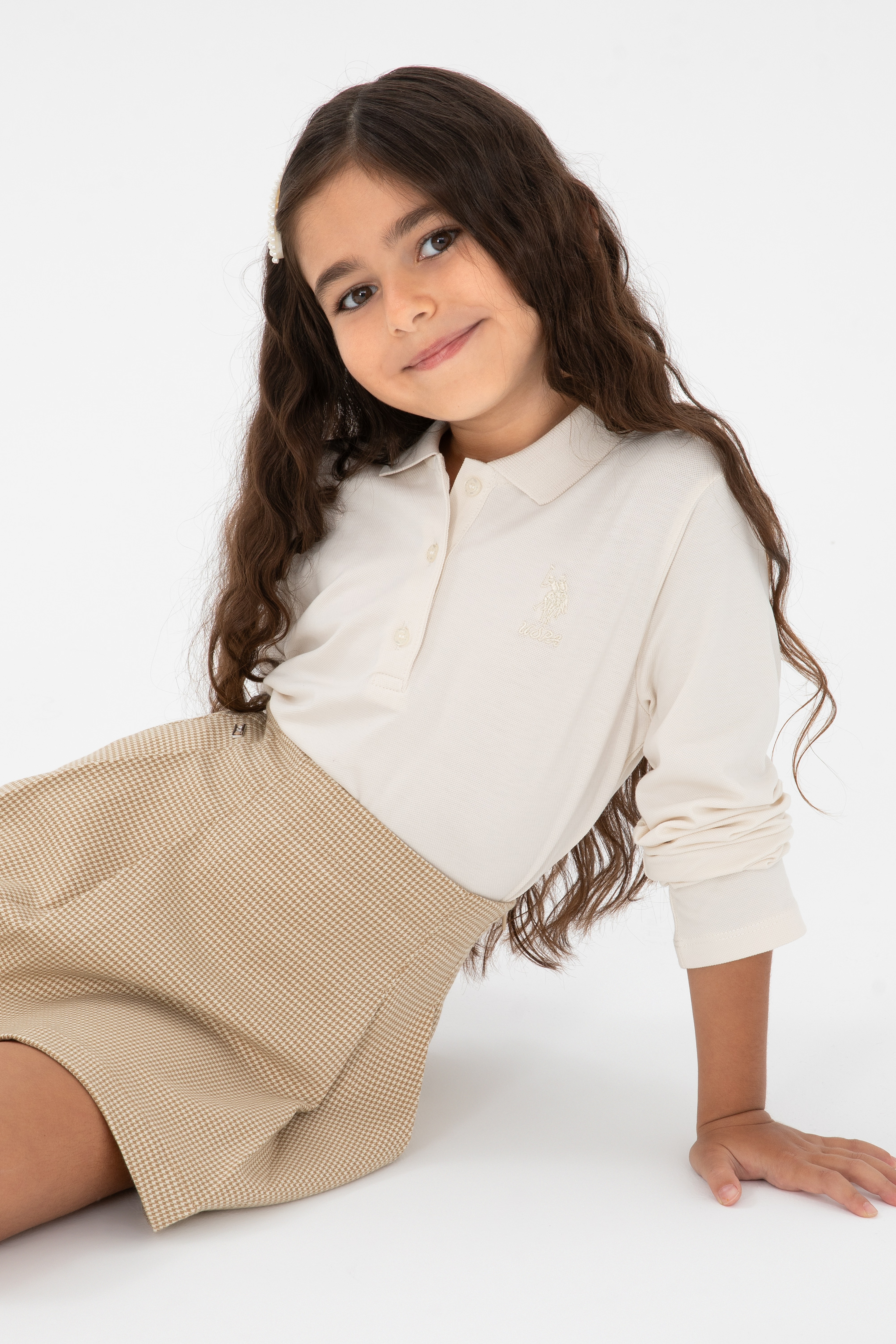 Kız Çocuk Krem Polo Yaka Basic Sweatshirt - Image 2