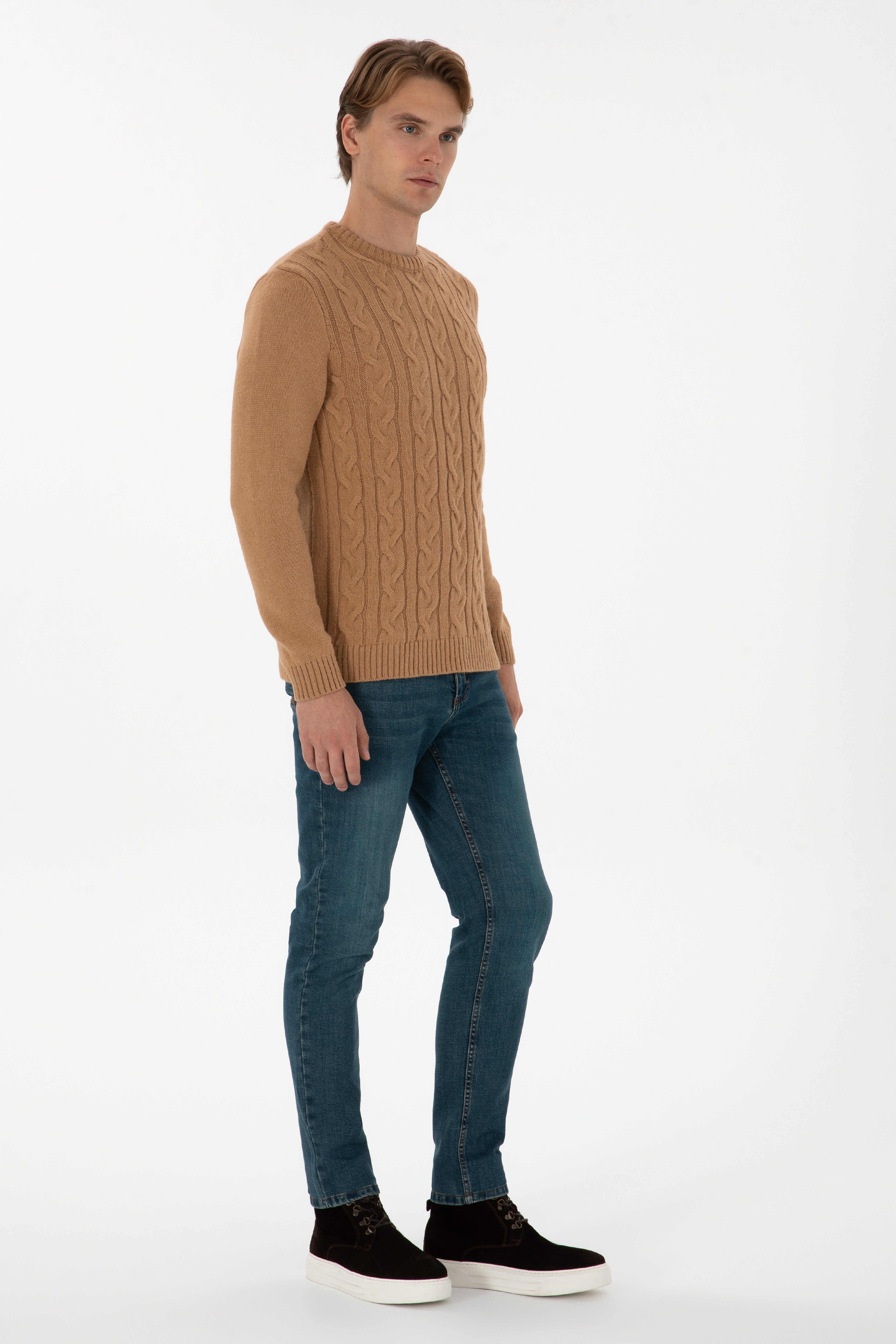 Erkek Regular Fit Bisiklet Yaka Camel Kazak